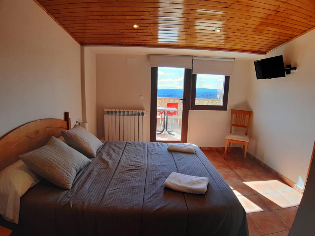Apartamentos Mirador De Gudar Luaran gambar